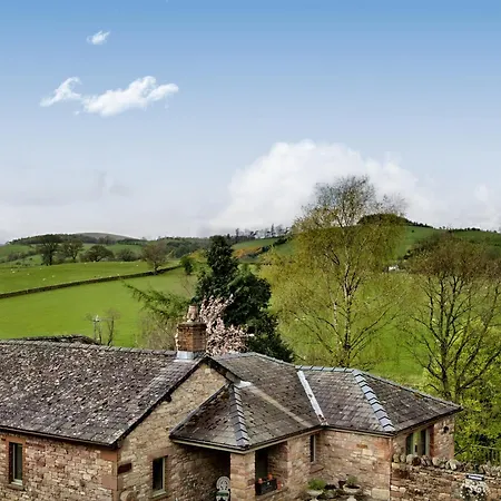 Woodhouse Holiday home Pooley Bridge