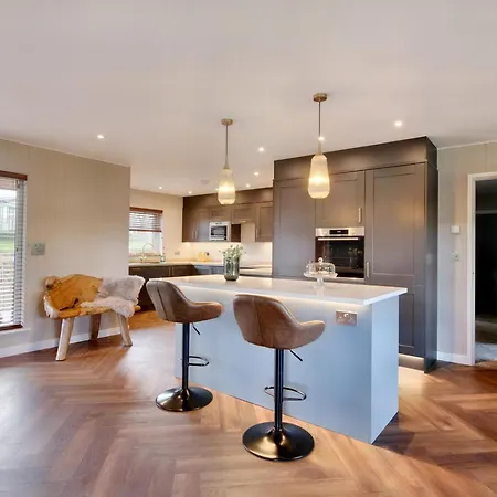 Woodhouse * プーリー・ブリッジ